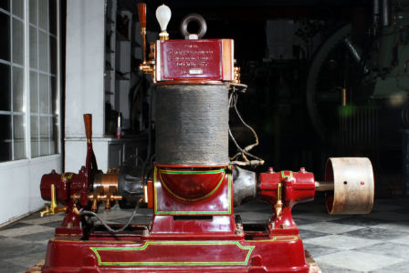 Foto eines Edison Gleichstromgenerators