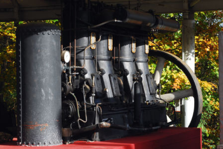 Kaelble Vierzylinder Foto eines Kaelble Vierzylindermotors